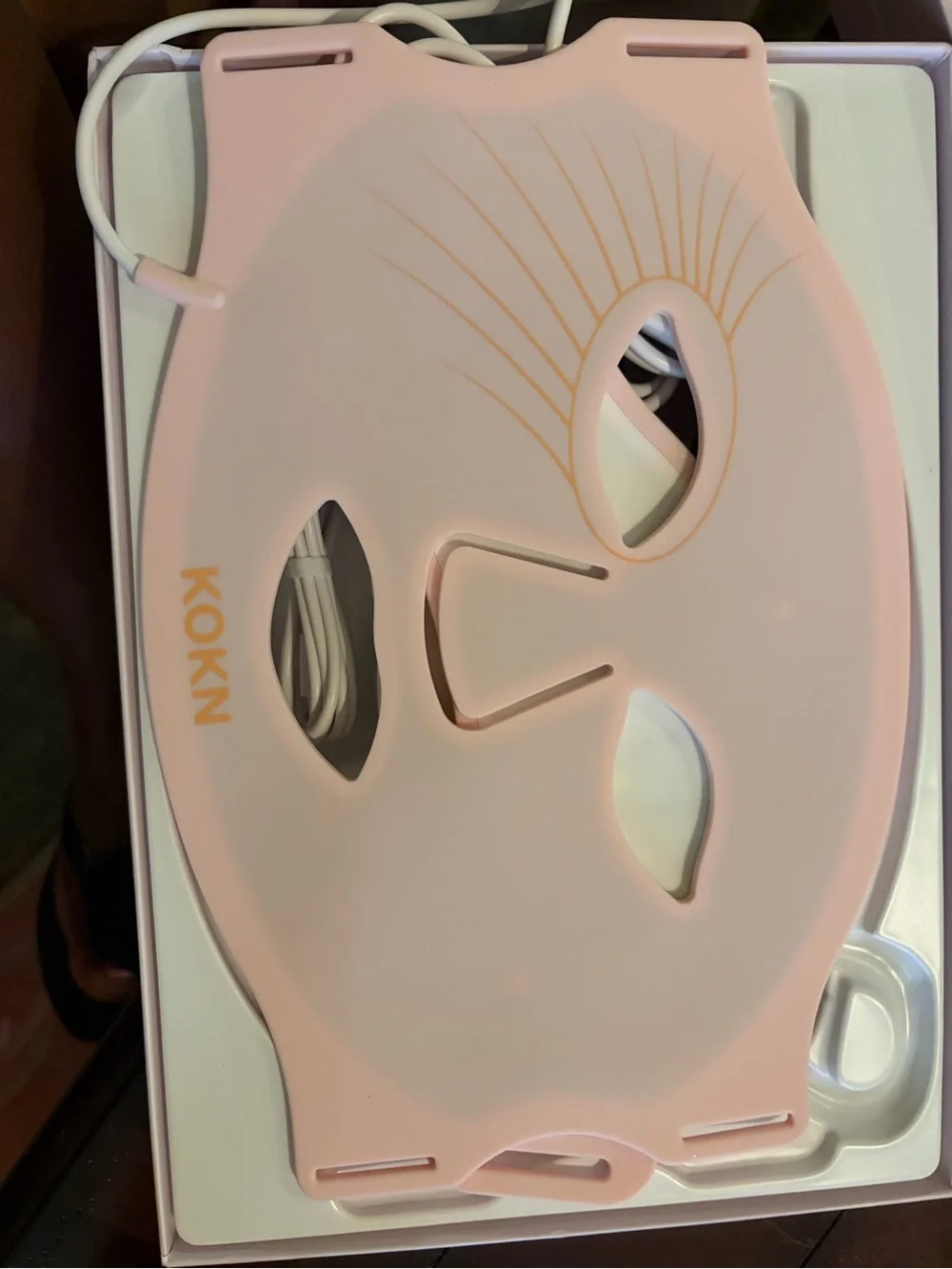 Light Therapy Face Mask for Women - Pink